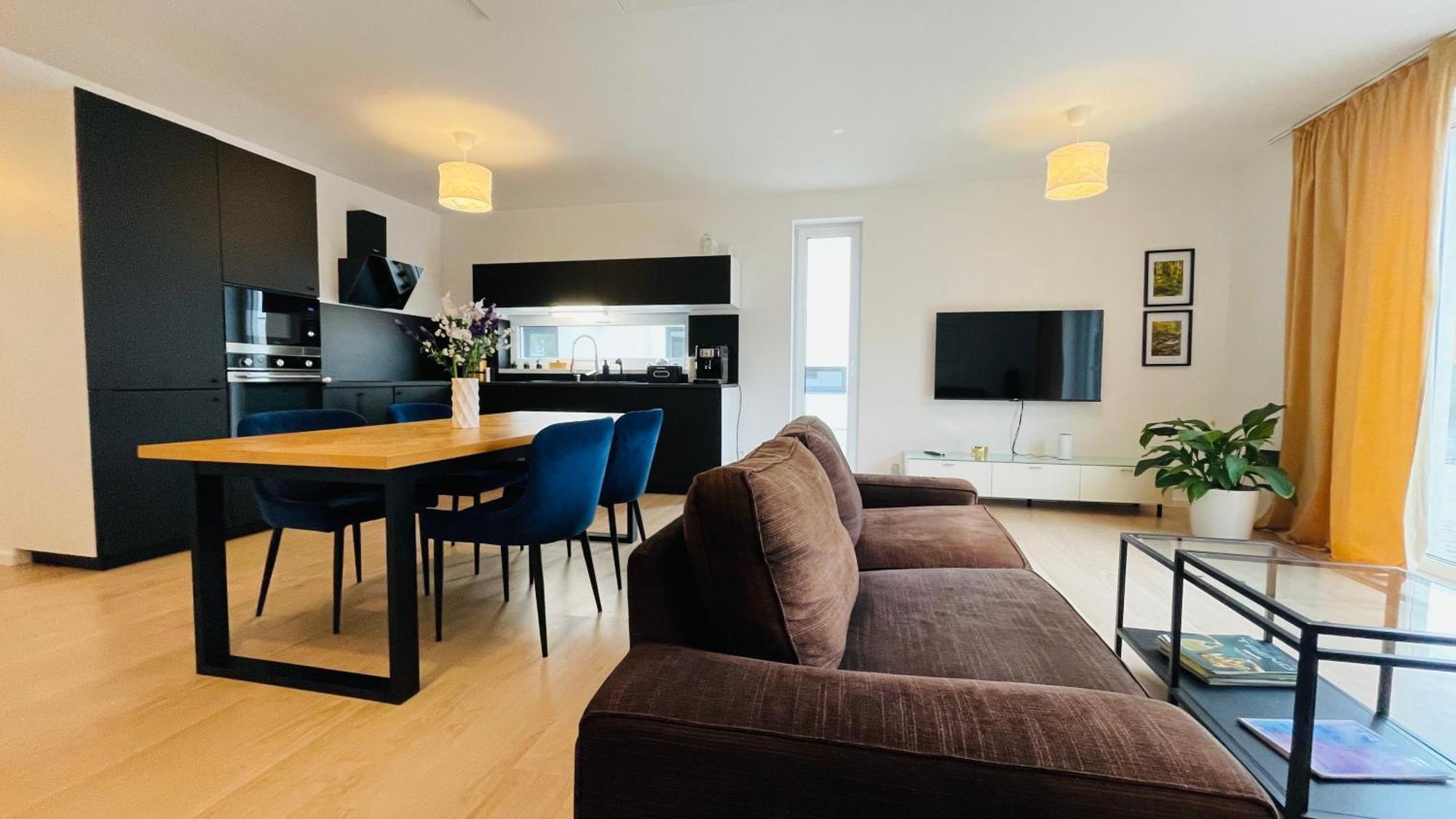 House Flow, 3 Room, Free 2 Parking Братислава Экстерьер фото