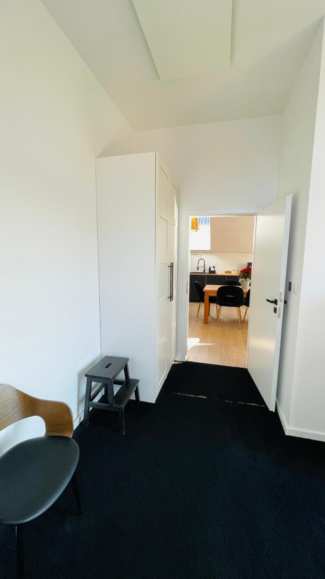 House Flow, 3 Room, Free 2 Parking Братислава Экстерьер фото